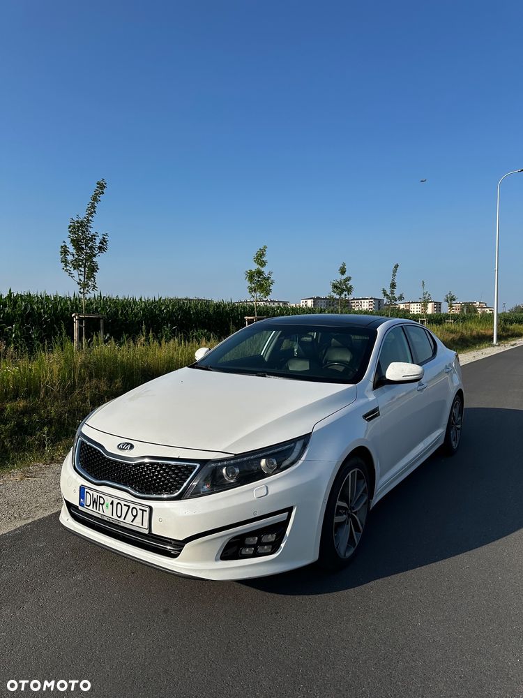 Kia Optima - 1