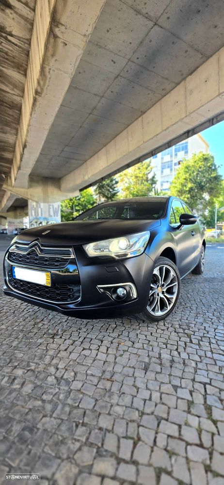 DS DS4 - 6