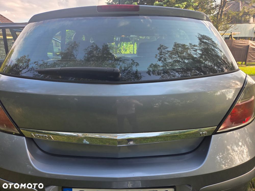 Opel Astra - 16