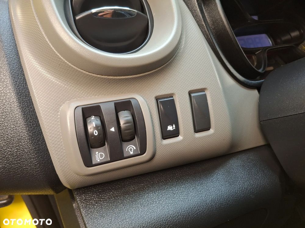 Renault Trafic 2016 Rok Wersja Lift Wysoki Długi L2H2 Klimatyzacja Drzwi Przesuwane Po Obu Stronach Hak Służba Drogowa - 19