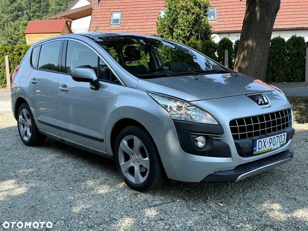 Peugeot 3008 HDi 115 Allure - 1