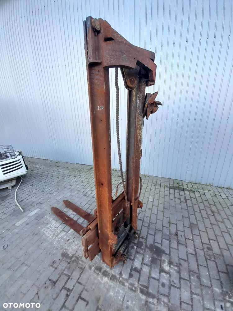 MASZT WOZKA WIDLOWEGO WIDLY - 11