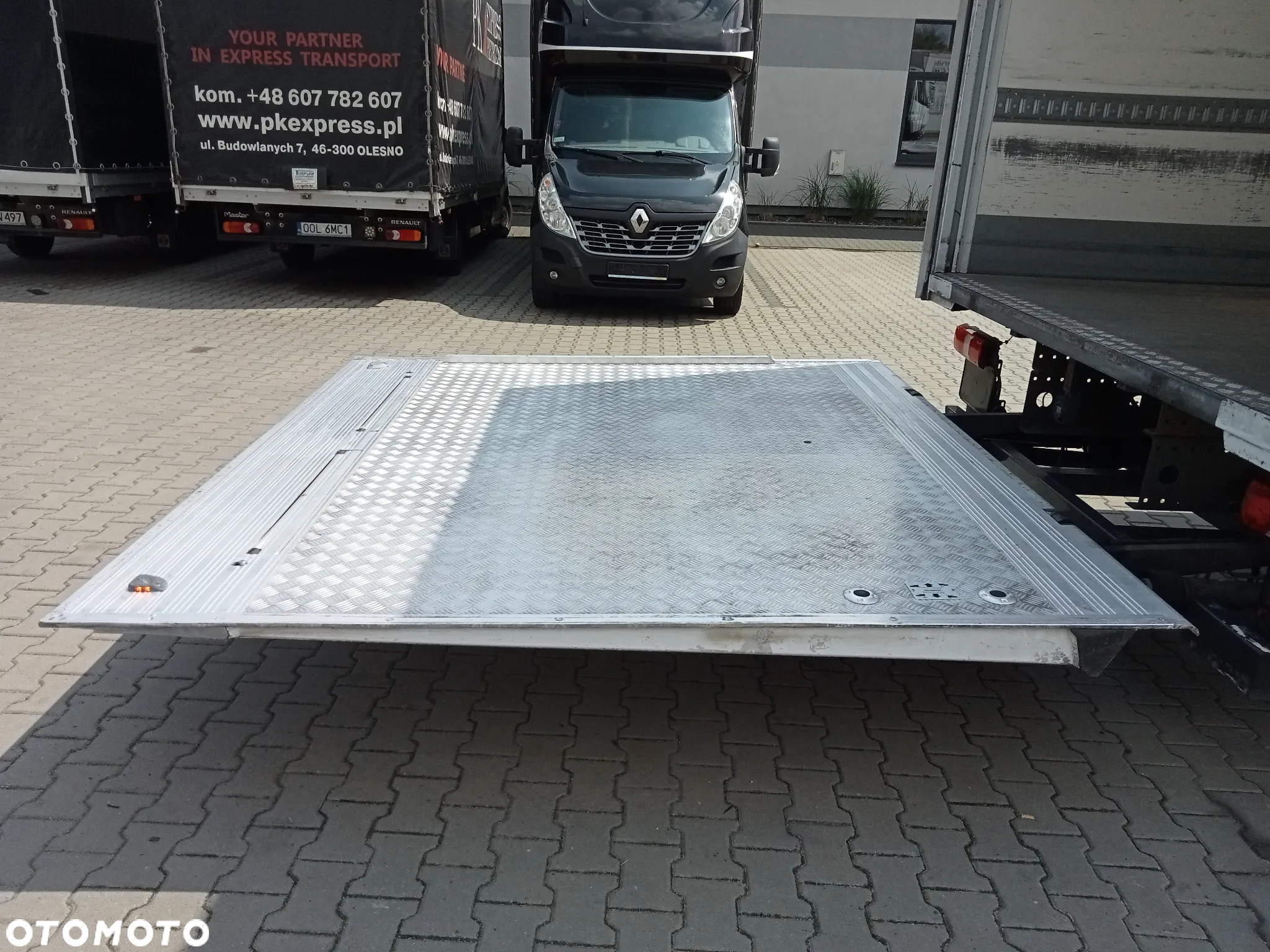 Mercedes-Benz ATEGO - 10