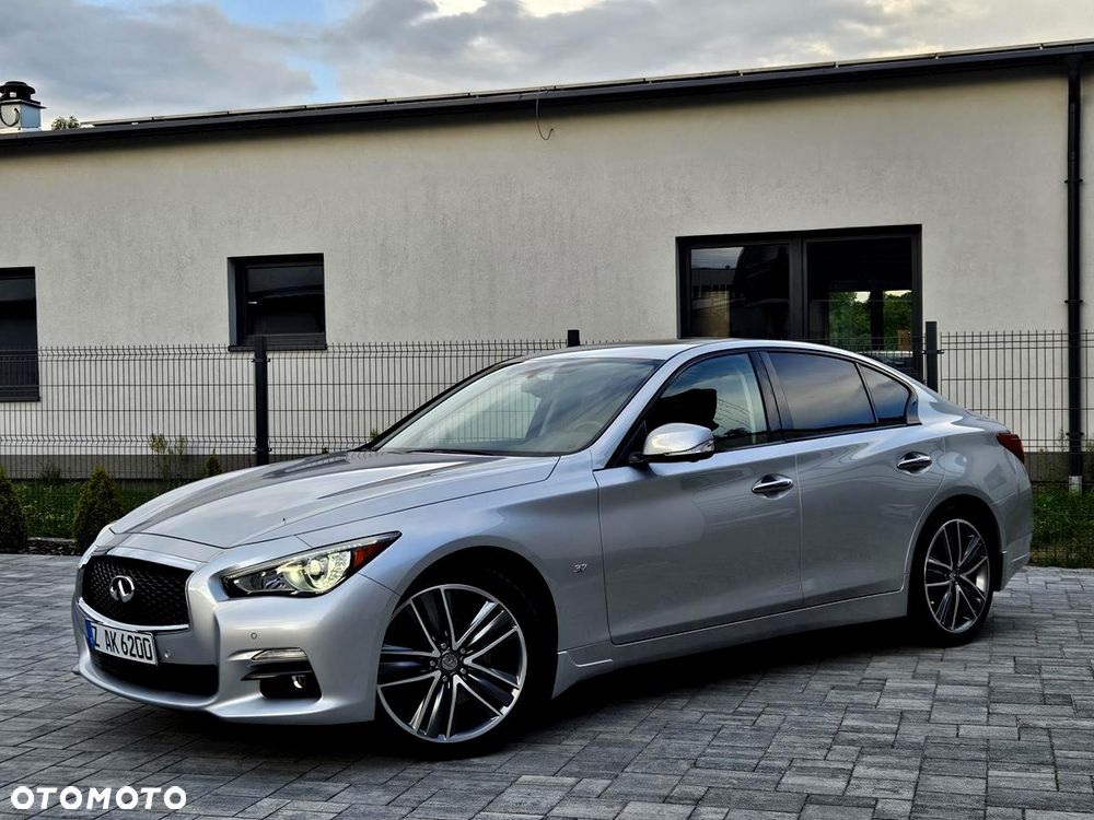 Infiniti Q50 - 8