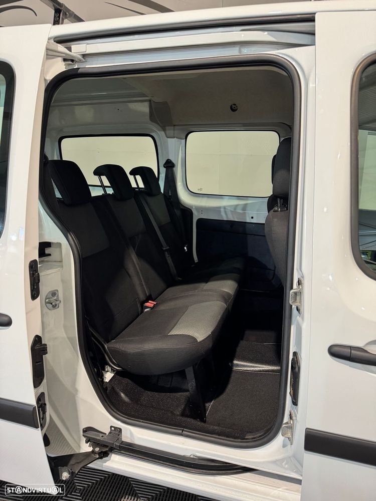 Renault Kangoo Maxi Z.E. 33 - 11