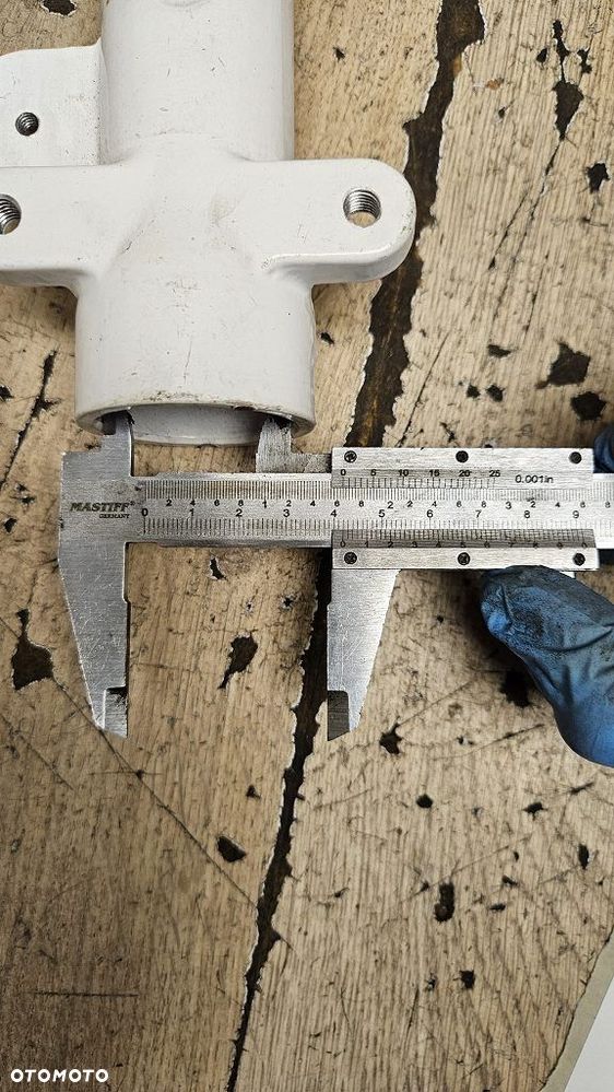 Goleń amortyzatora Aprilia - 10