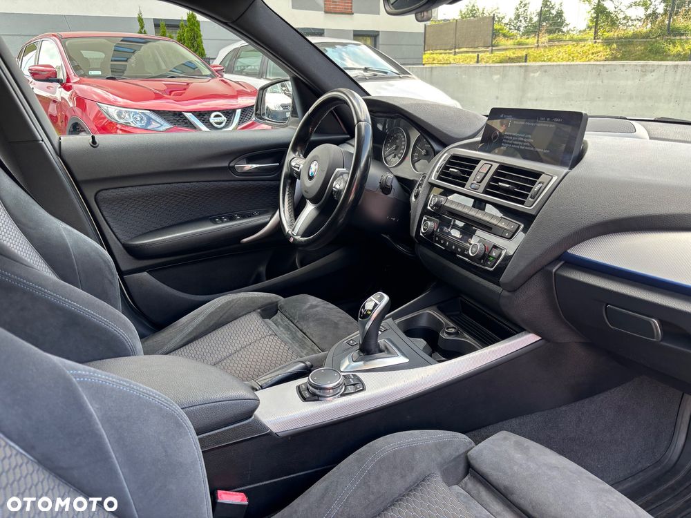 BMW Seria 1 120d xDrive M Sport Shadow sport - 15