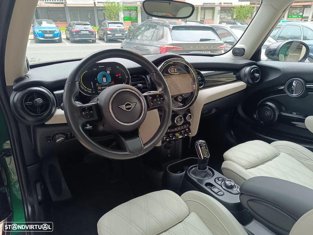 MINI 3 Portas Cooper SE Premium P. Yours - 7