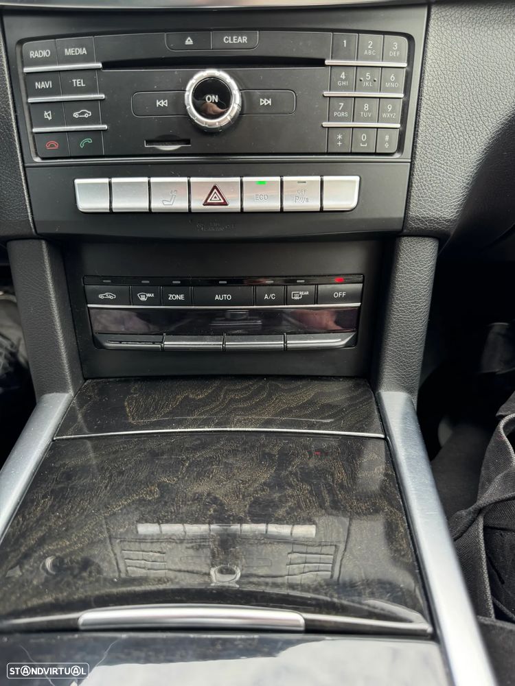 Mercedes-Benz E 250 BlueTEC 4Matic 7G-TRONIC Edition - 11