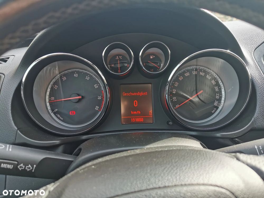 Opel Insignia 2.0 T Cosmo - 2