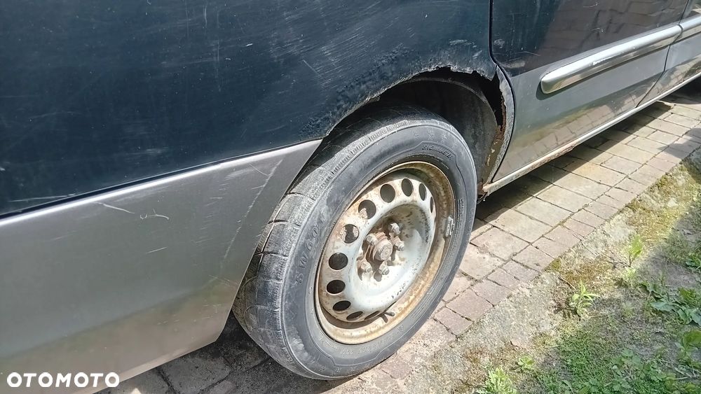 Mazda MPV 2.0 TD Comfort 6 - 16