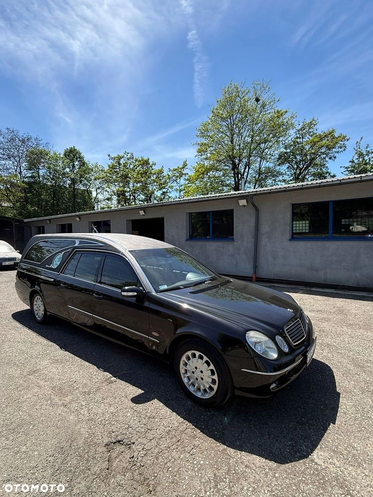 Mercedes-Benz Klasa E - 3