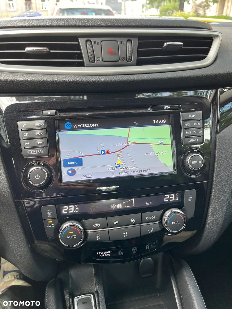 Nissan Qashqai - 24