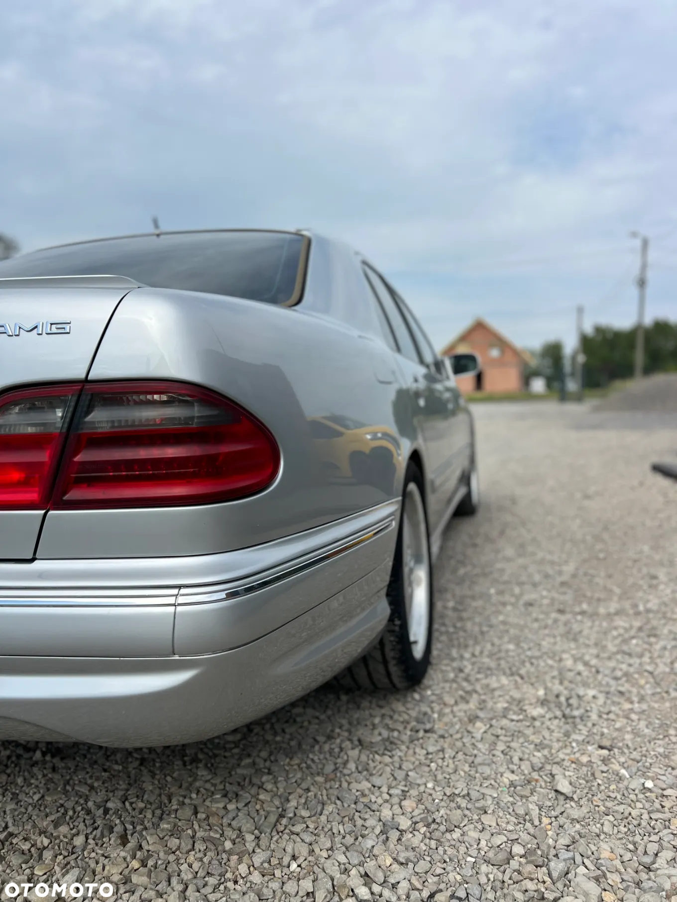Mercedes-Benz Klasa E 55 AMG - 4