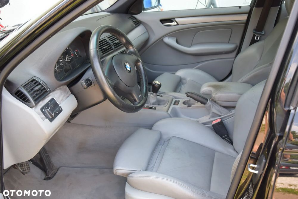 BMW Seria 3 325i Edition Sport - 27