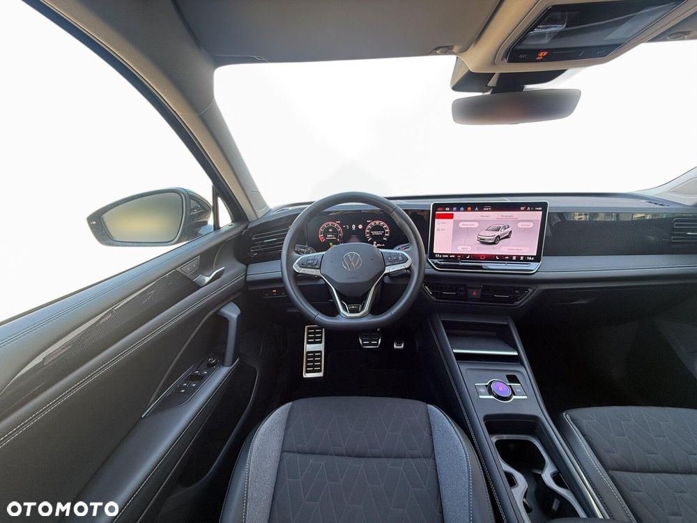 Volkswagen Tiguan - 16