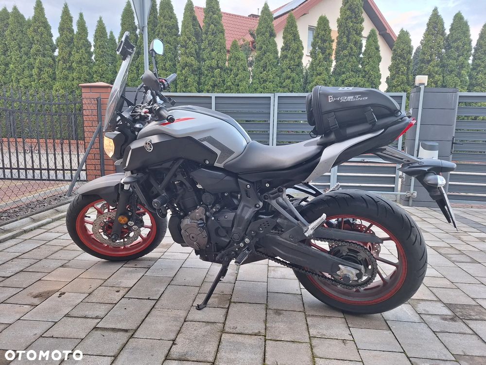 Yamaha MT - 1