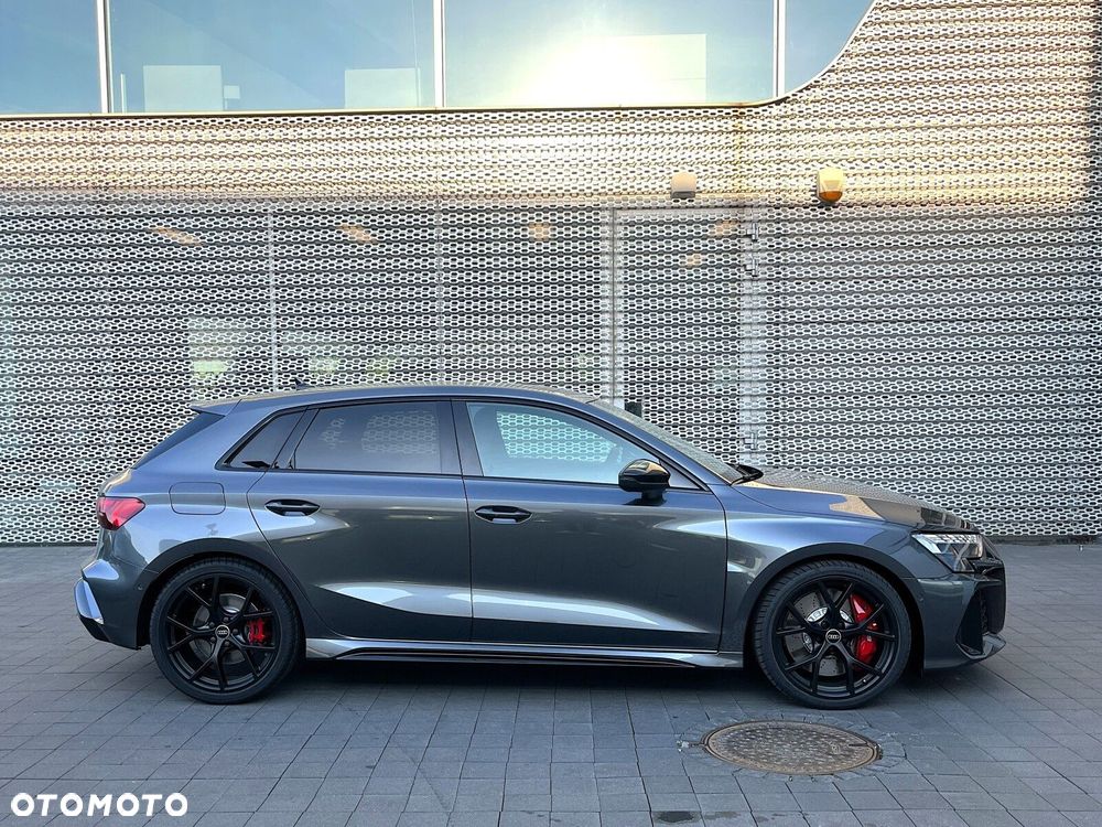 Audi RS3 Sportback - 9