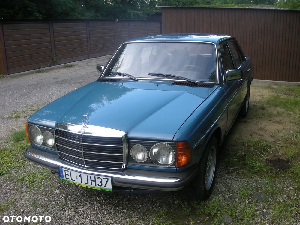 Mercedes-Benz W123 - 3