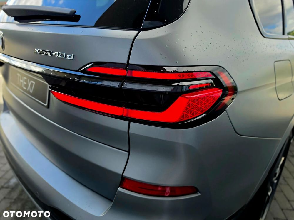 BMW X7 xDrive40d mHEV Individual Edition sport - 9