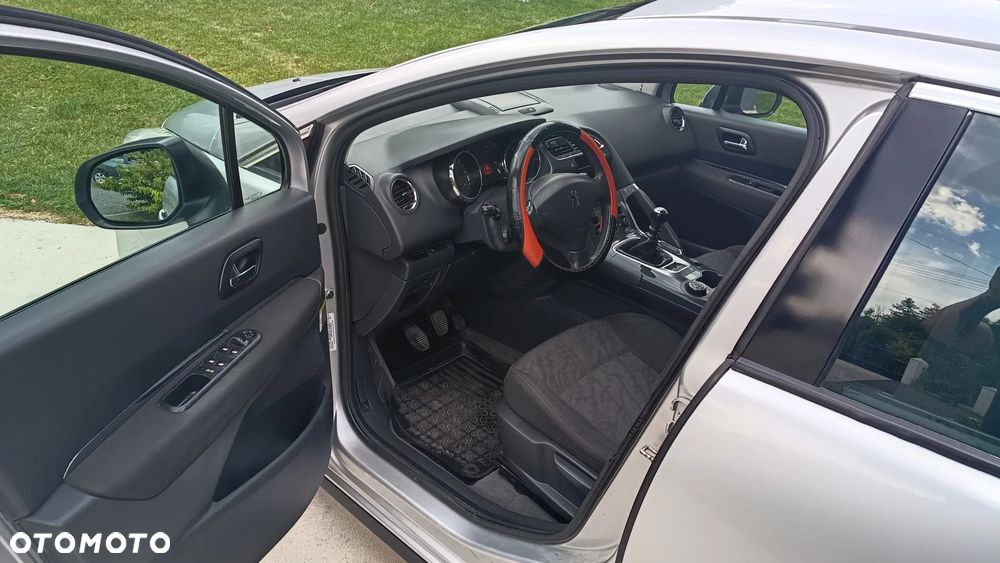 Peugeot 3008 1.6 HDi Trendy - 9