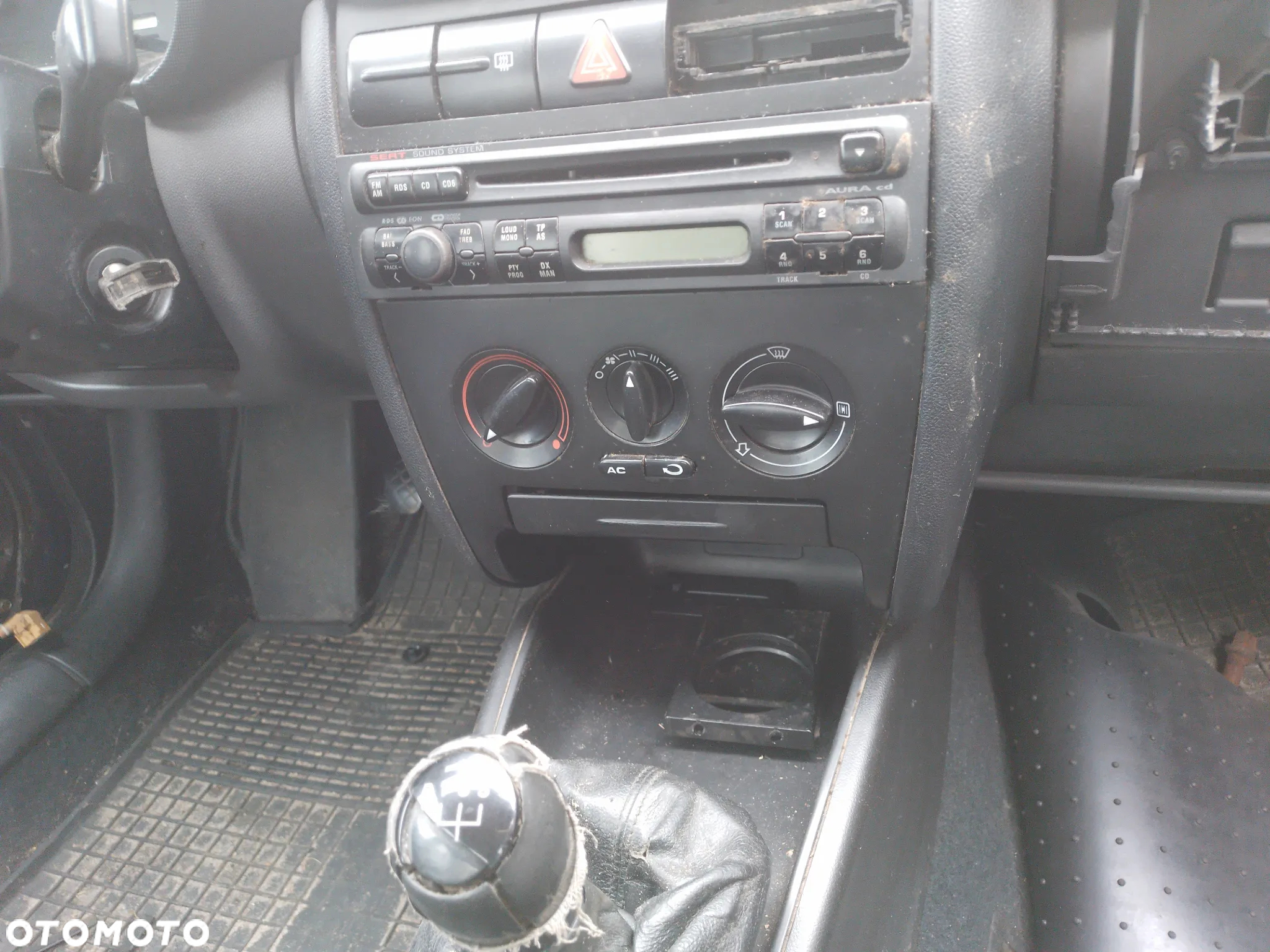 SEAT LEON 98-06 1.9 TDI AHF  - BLOTNIK PRZÓD LEWY PRAWY L55N - 30