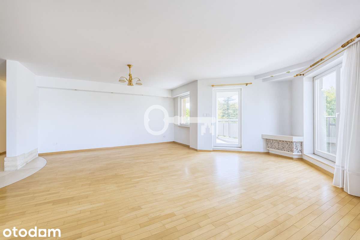 Apartament z basenem przy Królikarni | Mokotów
