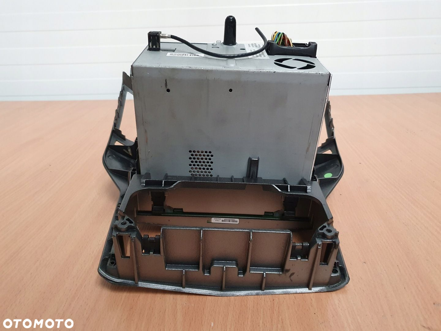 RADIO CD MP3 OPEL ASTRA III H ZAFIRA B 13251057 - 9
