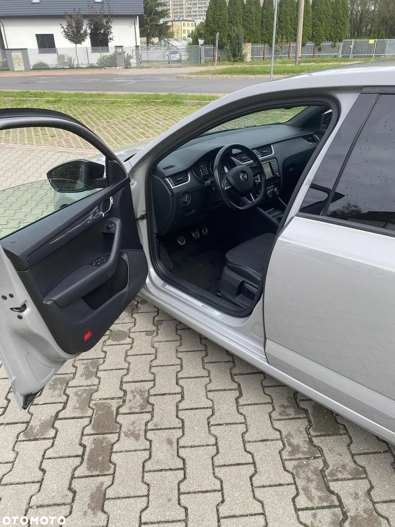 Skoda Octavia 2.0 TDI RS - 18