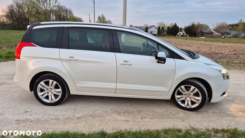 Peugeot 5008 HDI FAP 150 Allure - 10