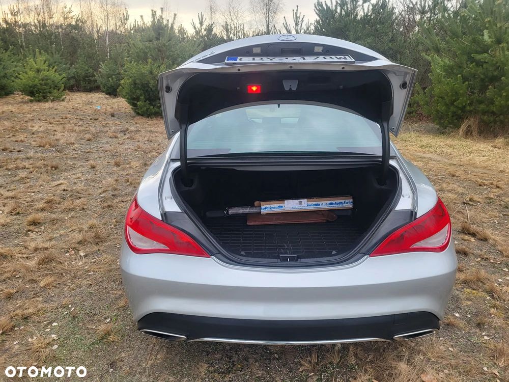 Mercedes-Benz CLA 250 7G-DCT UrbanStyle Edition - 9