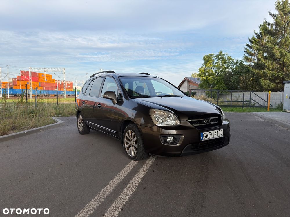 Kia Carens 2.0 CRDi Tour - 3