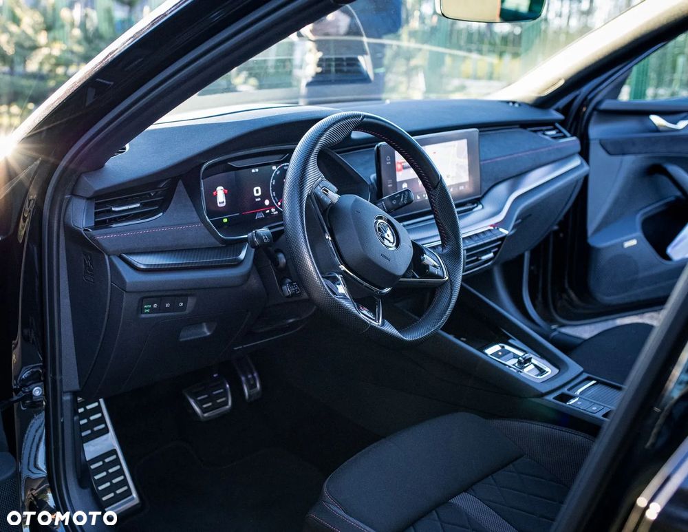 Skoda Octavia 2.0 TDI DSG 4x4 RS - 11