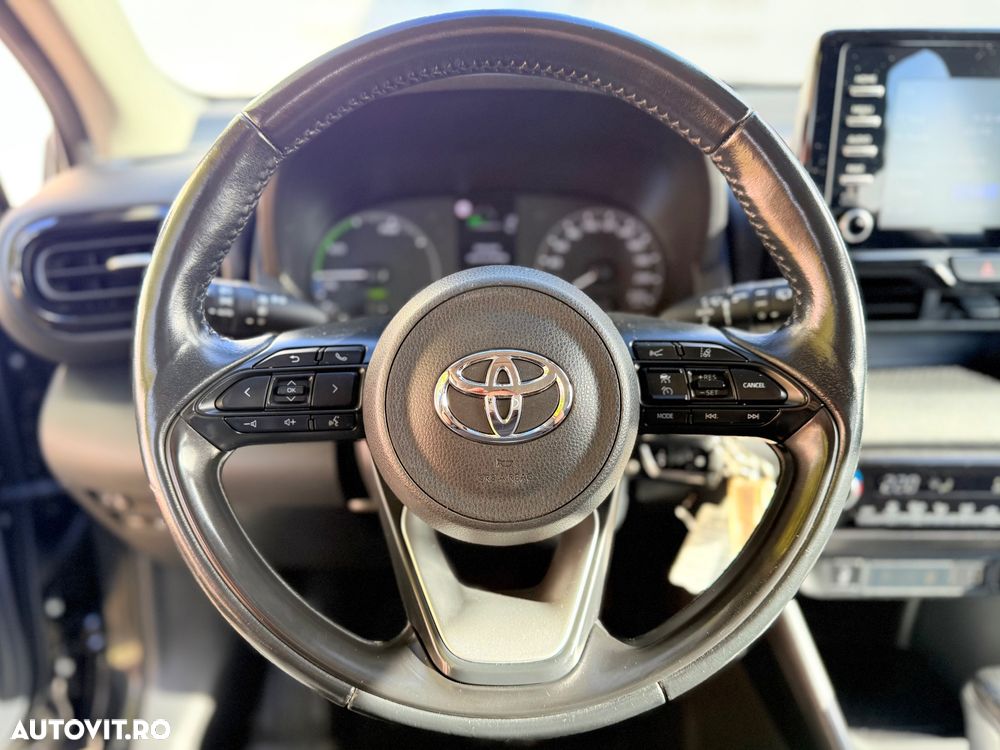 Toyota Yaris 1.5 VVT-i HSD Exclusive Style - 19