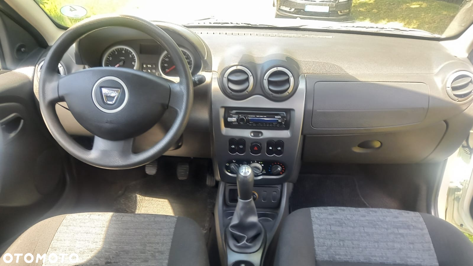 Dacia Duster 1.6 16V 4x2 Destination - 10