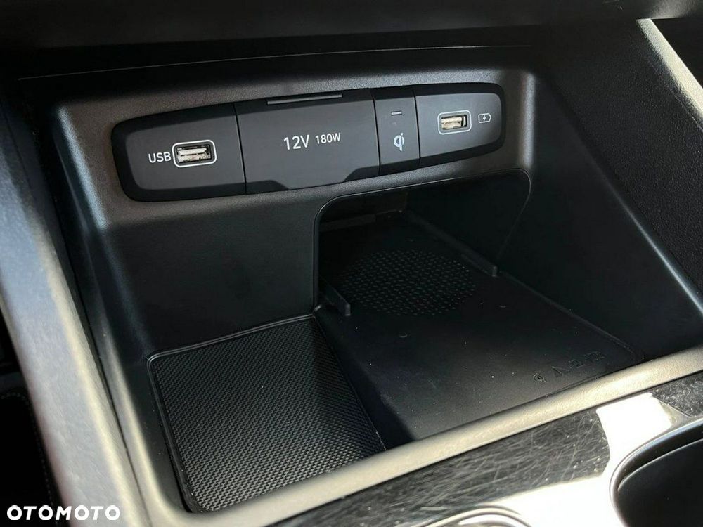 Hyundai Tucson 1.6 CRDi 48V-Hybrid 2WD DCT Trend - 19