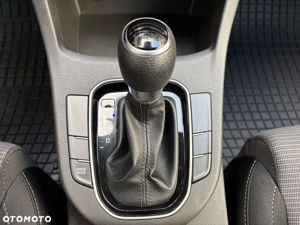 Hyundai i30 1.0 T-GDI Classic + DCT - 19