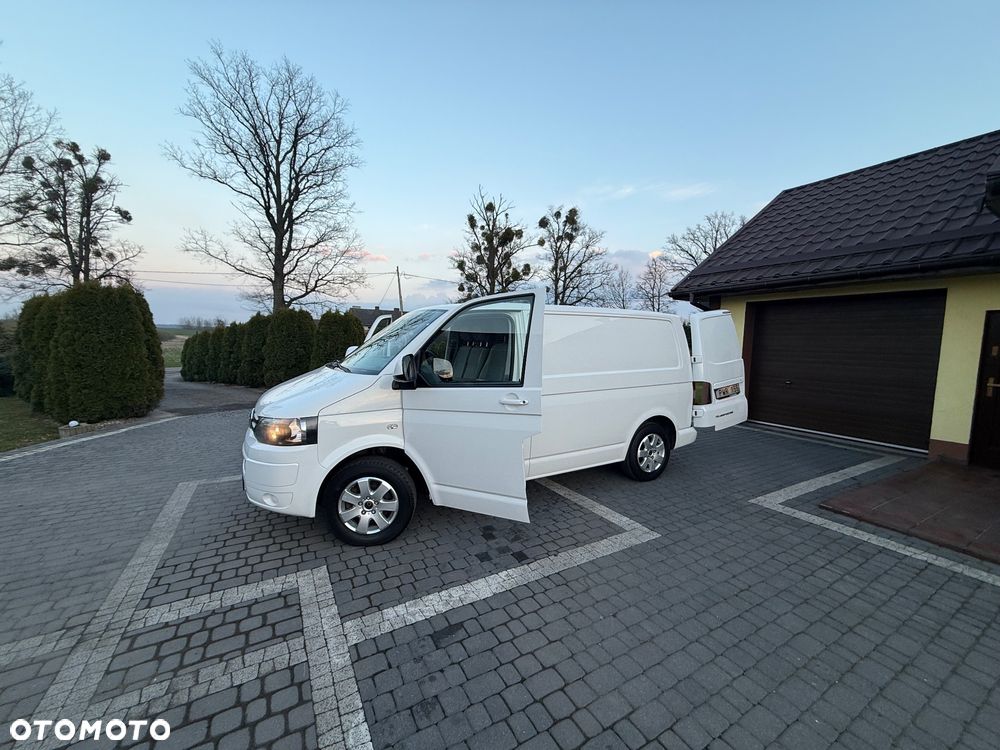 Volkswagen Transporter - 17