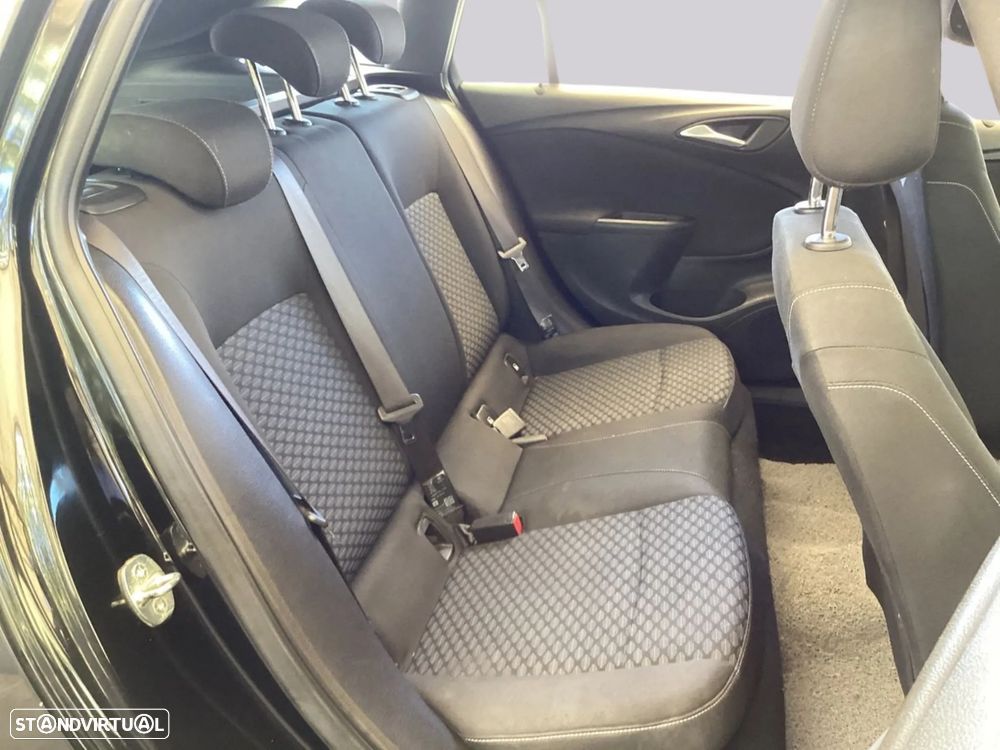 Opel Astra - 10