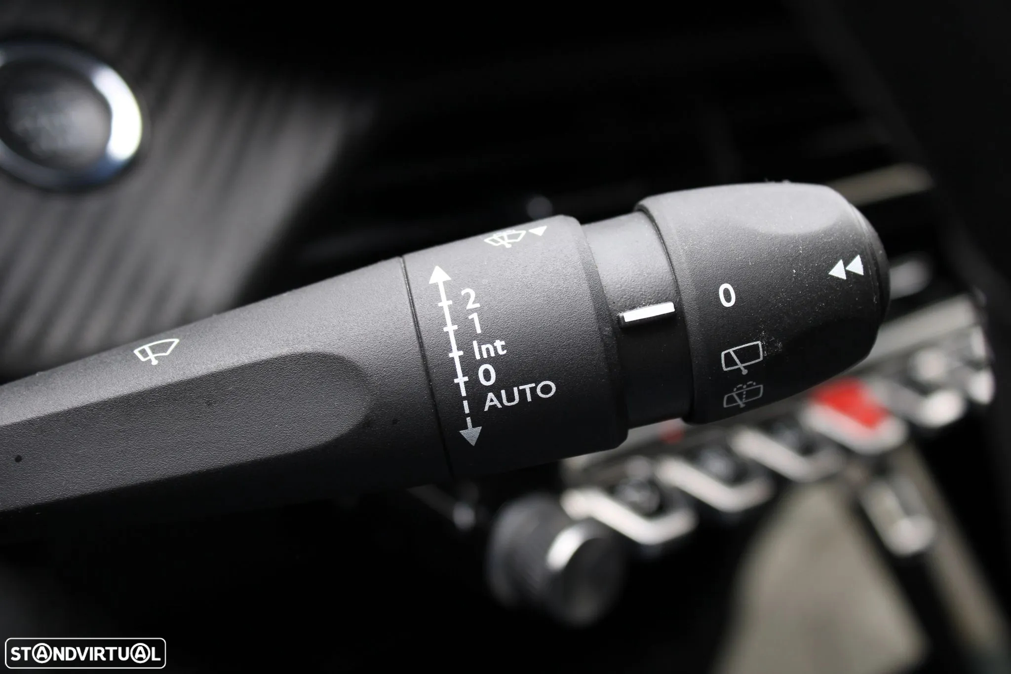 Peugeot e-208 50 kWh Allure Pack - 23