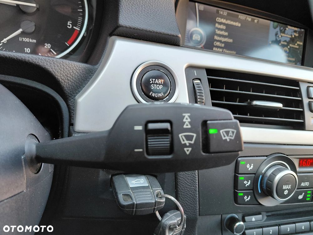 BMW Seria 3 320d DPF Edition Sport - 20