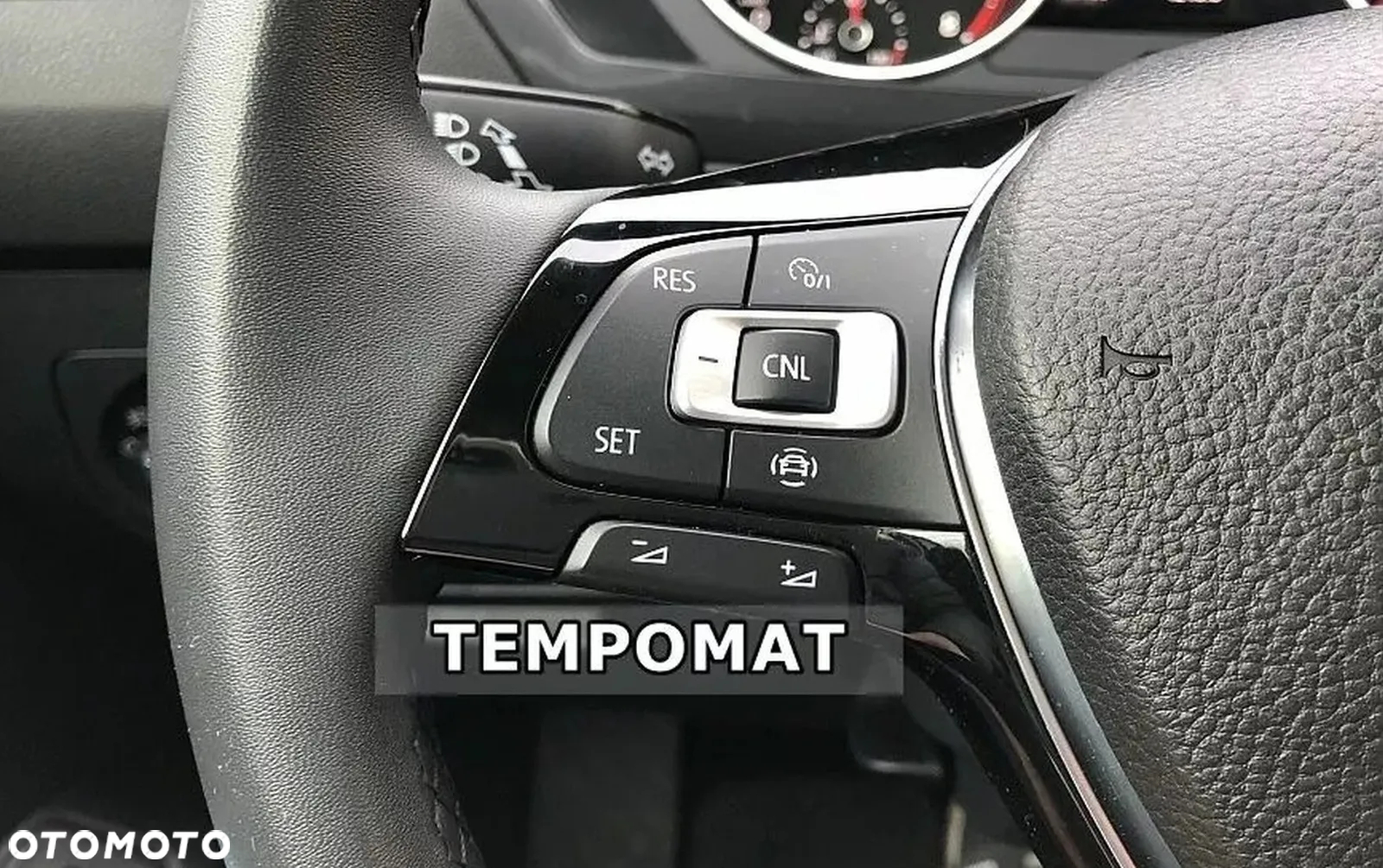 Volkswagen Tiguan Allspace 2.0 TSI 4Mot Elegance DSG - 18
