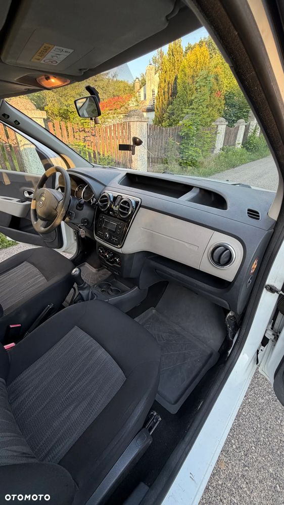 Dacia Dokker 1.6 Laureate - 11