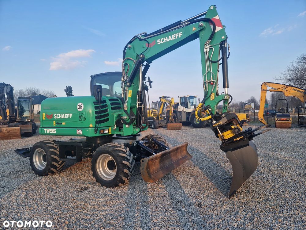 Schaeff TW95 - 18