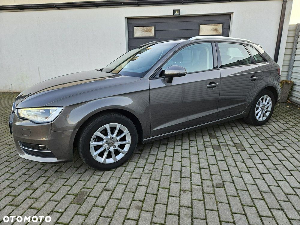 Audi A3 Sportback - 12