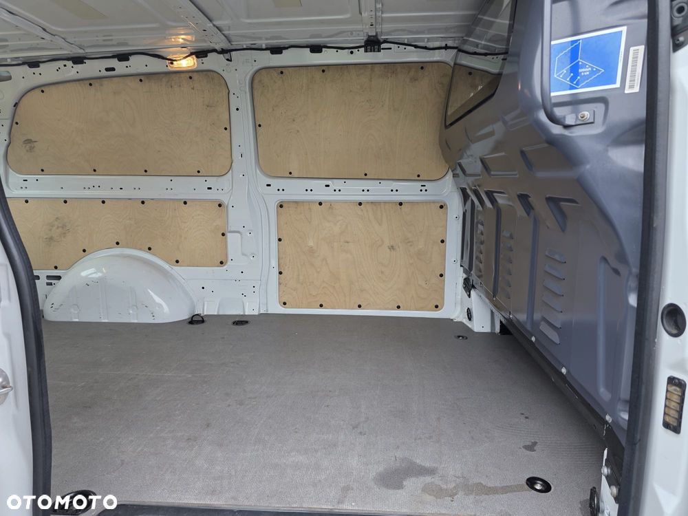 Mercedes-Benz Vito - 20