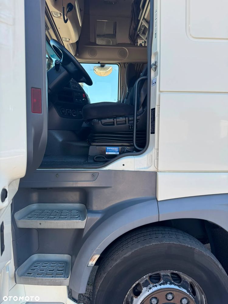 DAF - 8