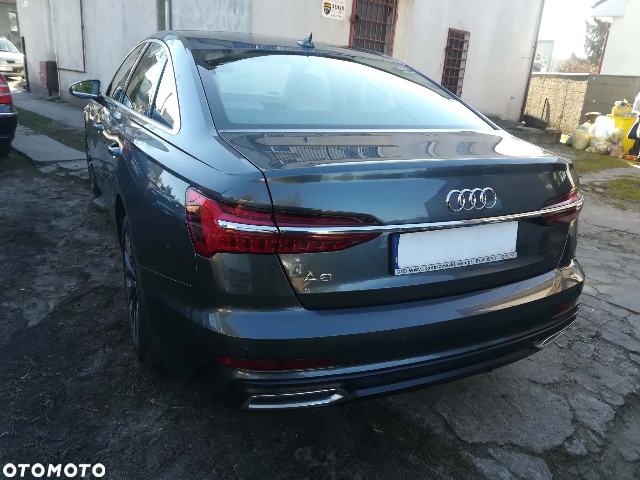 Audi A6 - 6