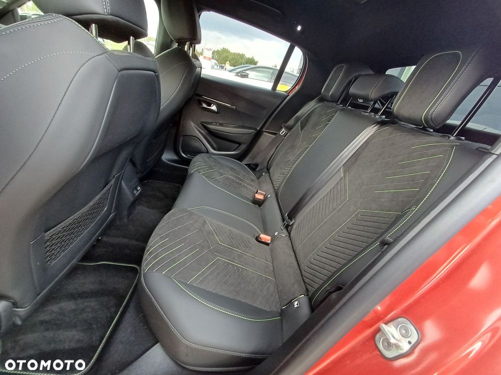 Peugeot 208 1.2 PureTech GT S&S - 34