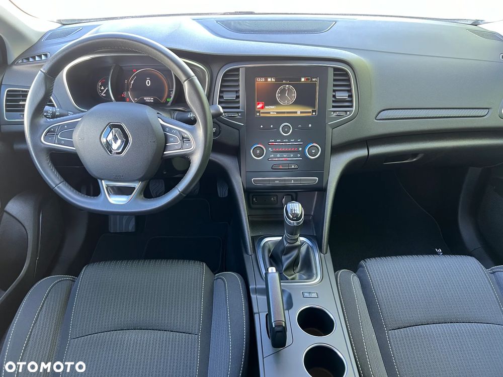 Renault Megane - 9
